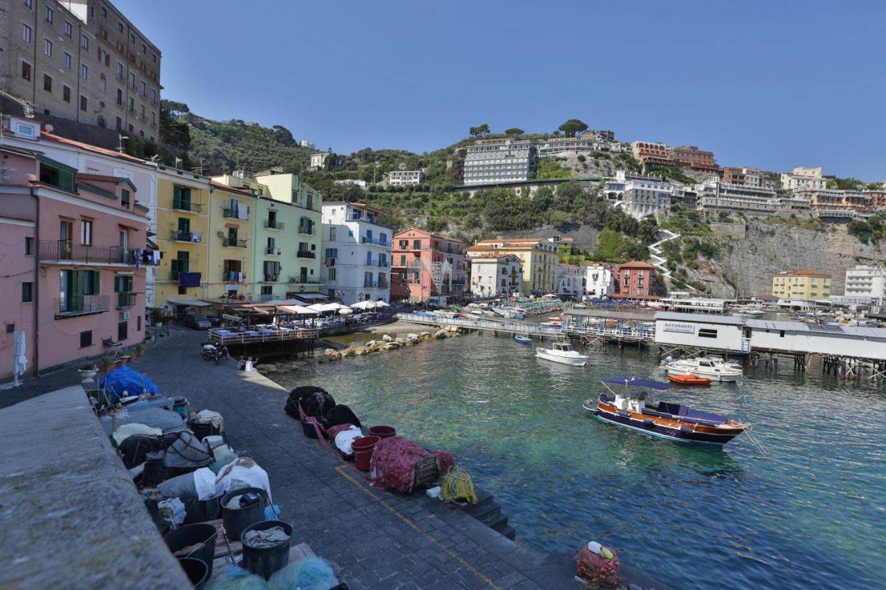Happy Flat On The Sea Apartamento Sorrento Exterior foto